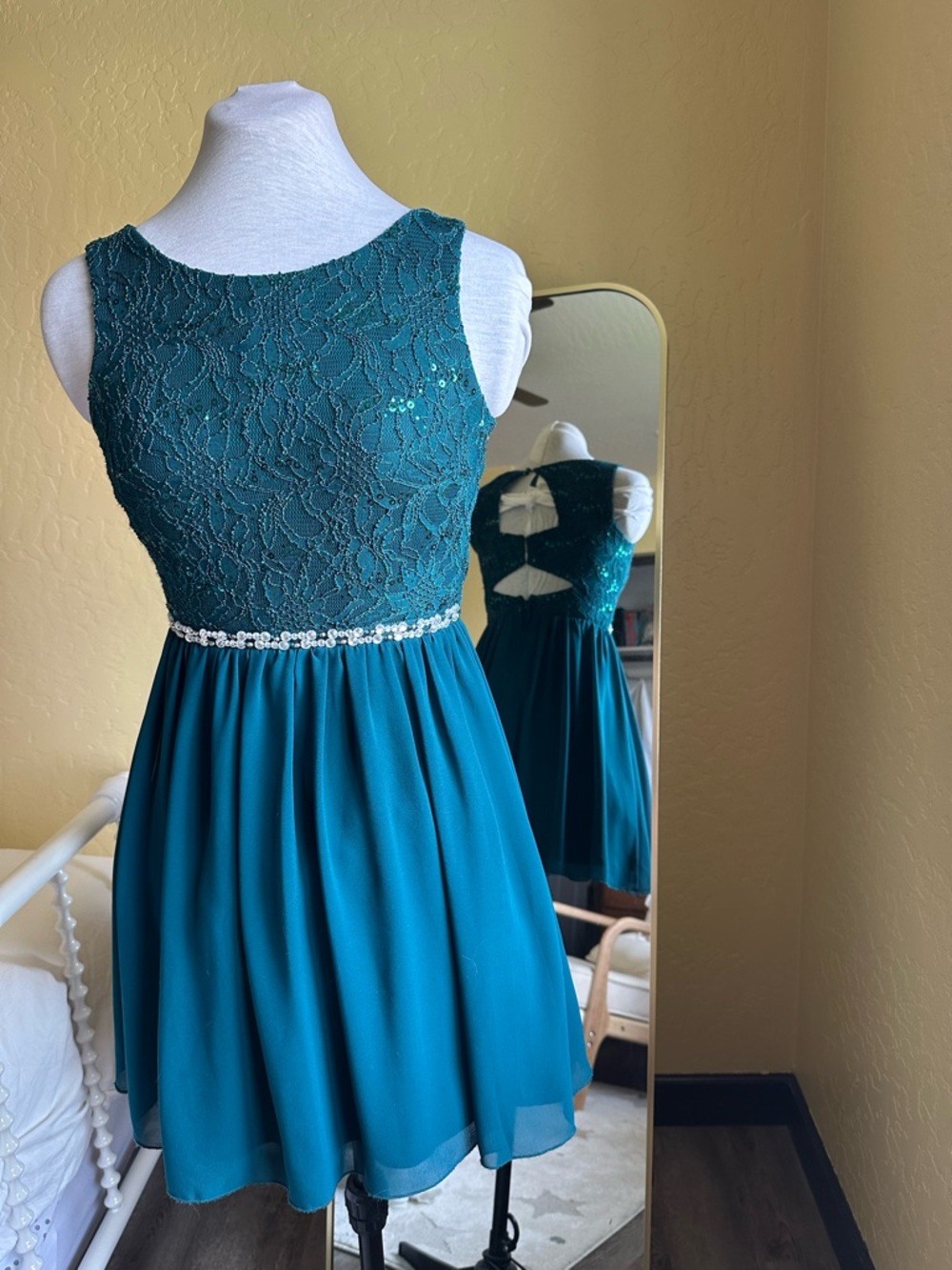Green Lace and Chiffon Mini Dress - Size 3